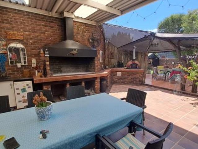 House for sale in Frances Baard, Northern Cape