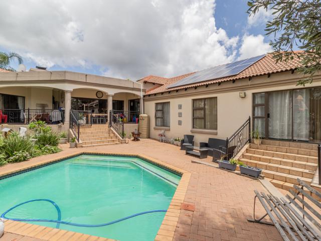 House for sale in Nooitgedacht, Gauteng