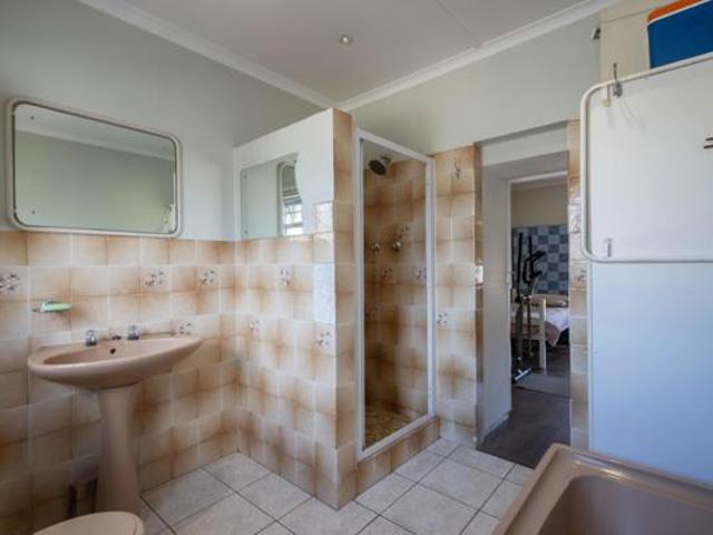House for sale in Kensington, Cape Town