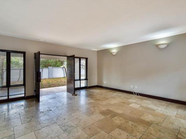 House for rent in Waterkloof, Gauteng