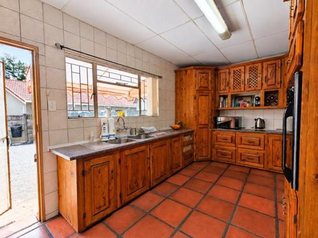 House for sale in Rustenburg Local Municipality, Bojanala Platinum District Municipality
