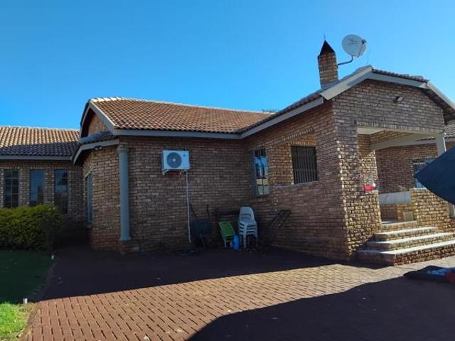 House for sale in Tlhabane, North West