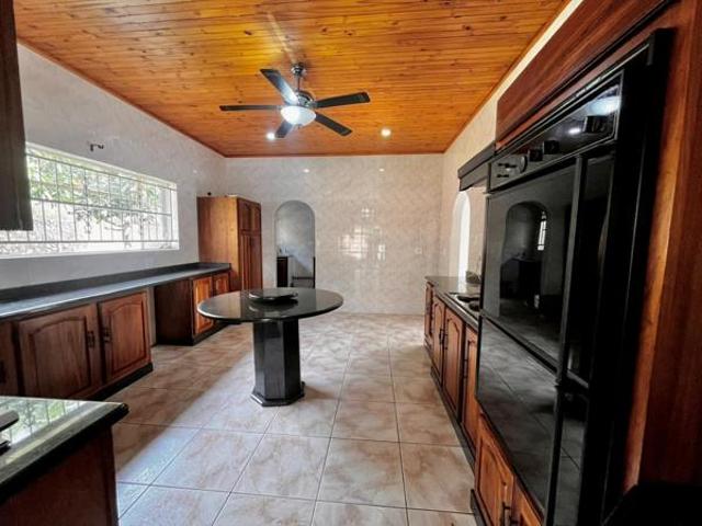 House for sale in Tlhabane, North West