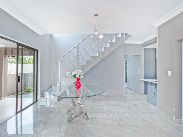 House for sale in Midrand, City of Johannesburg Metropolitan Municipality