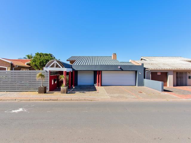 House for sale in West Coast, Britannia Bay