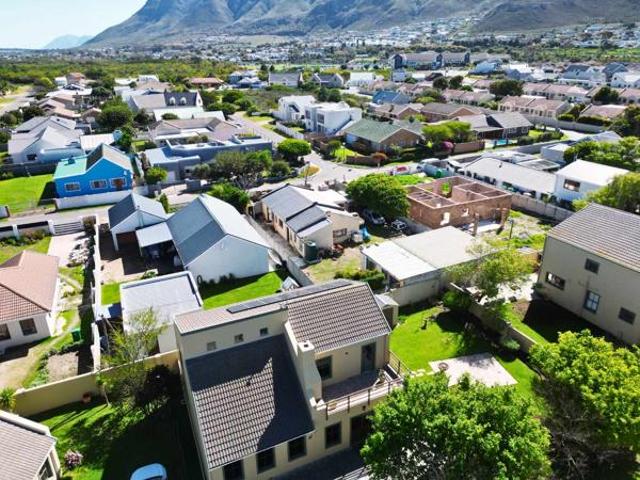 House for sale in Western Cape