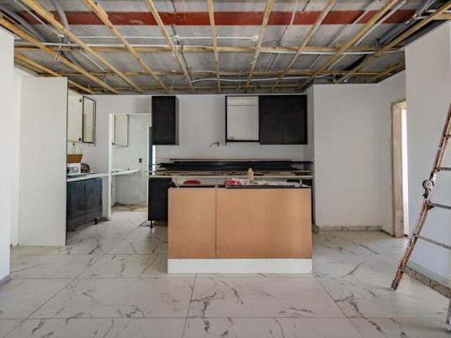 House for sale in Cape Town, Western Cape
