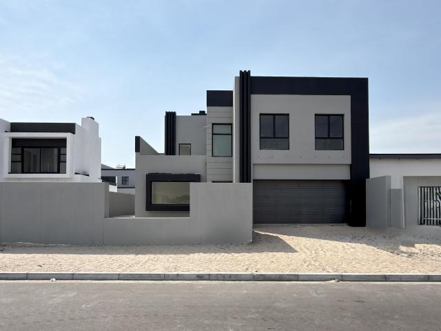 House for sale in Western Cape