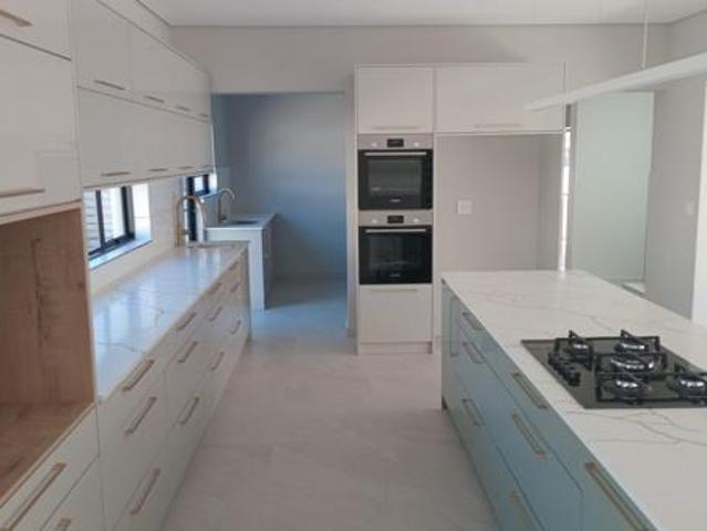 House for sale in Cape Town, Western Cape