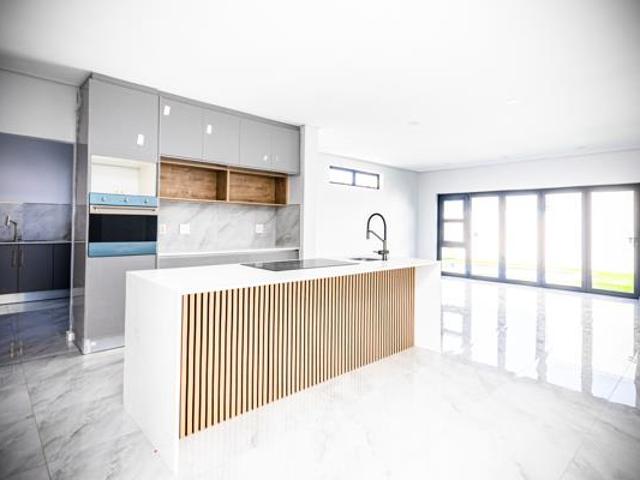 House for sale in Cape Town, Western Cape