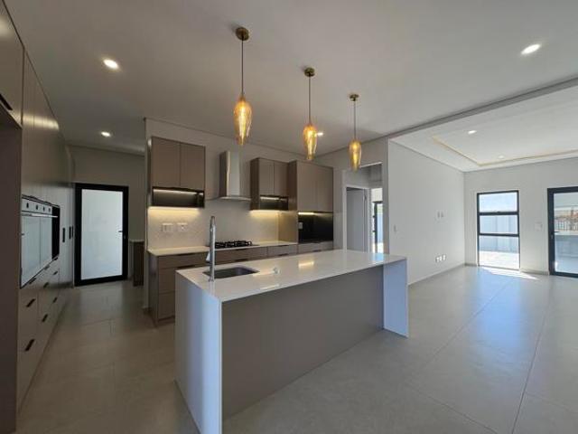 House for sale in Cape Town, Western Cape