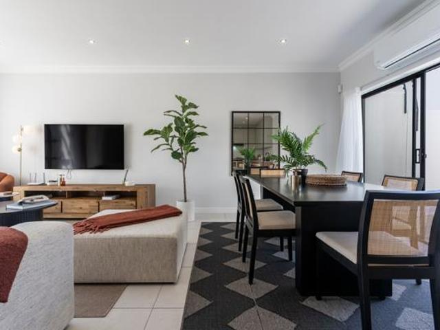 House for sale in Cape Town, Western Cape