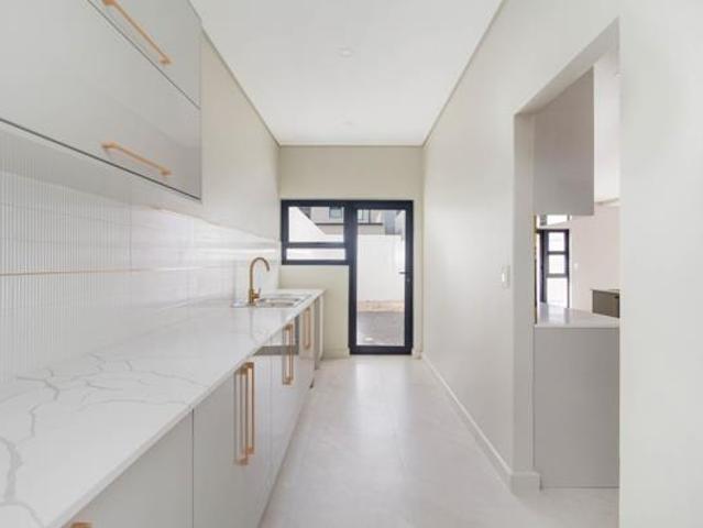 House for sale in Cape Town, Western Cape