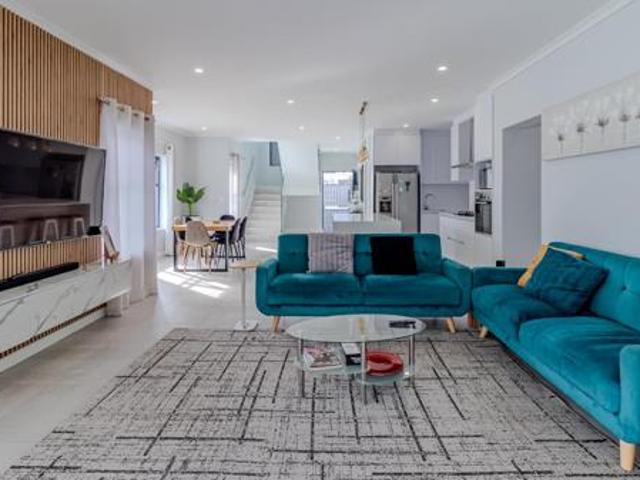 House for sale in Cape Town, Western Cape
