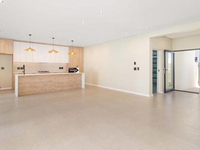 House for sale in Cape Town, Western Cape