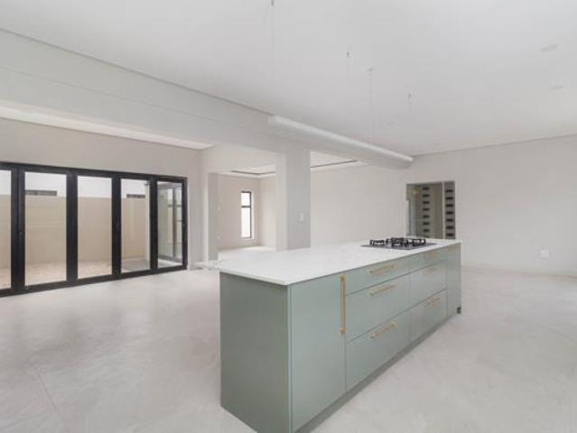 House for sale in Cape Town, Western Cape