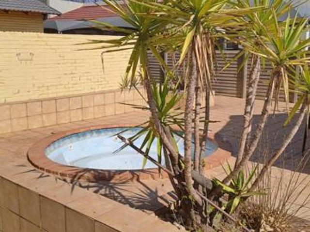House for sale in Oranjeville, Free State