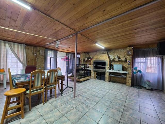 House for sale in Sasolburg, Metsimaholo Local Municipality