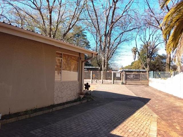 House for sale in Oranjeville, Free State