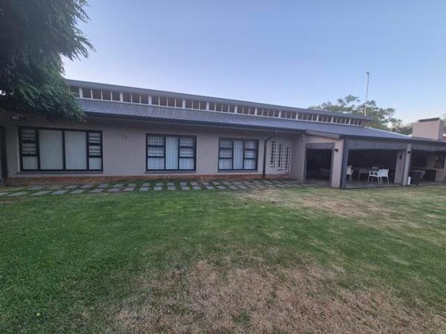 House for sale in Sasolburg, Metsimaholo Local Municipality