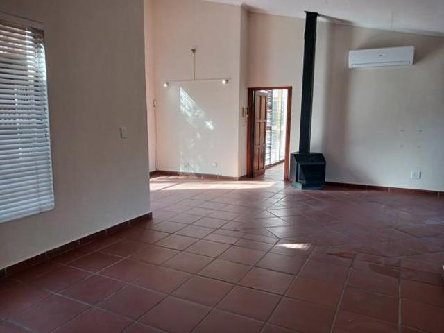 House for rent in North West