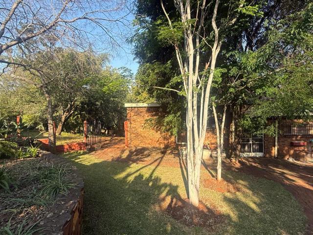 House for sale in Hartbeespoort Dam Nature Reserve, North West