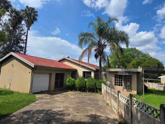 House for sale in Newcastle Local Municipality, Amajuba District Municipality