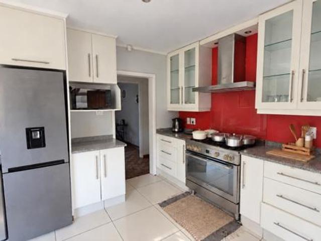 House for sale in Scottburgh, uMdoni Local Municipality