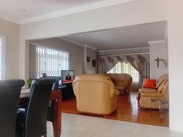 House for sale in Umgungundlovu, Kwazulu-natal