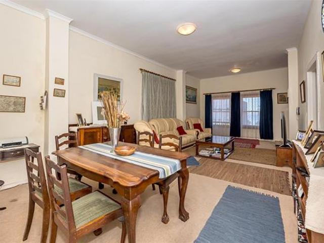 House for sale in Cape Town, Western Cape