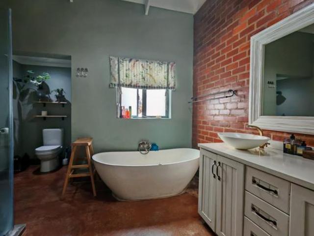 House for sale in North West