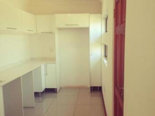 House for rent in North West