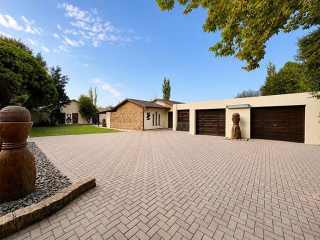 House for sale in Gert Sibande, Mpumalanga