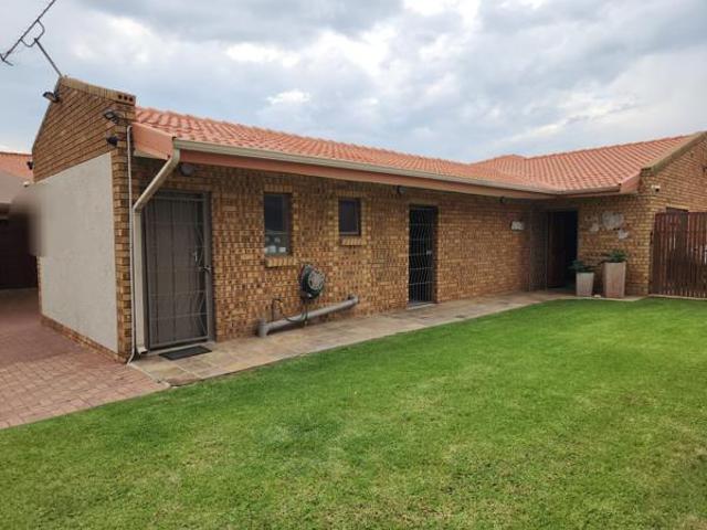 House for sale in Gert Sibande, Mpumalanga