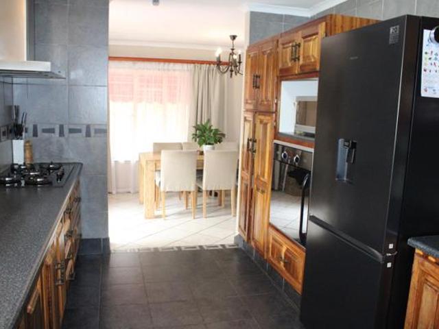 House for sale in Secunda, Govan Mbeki