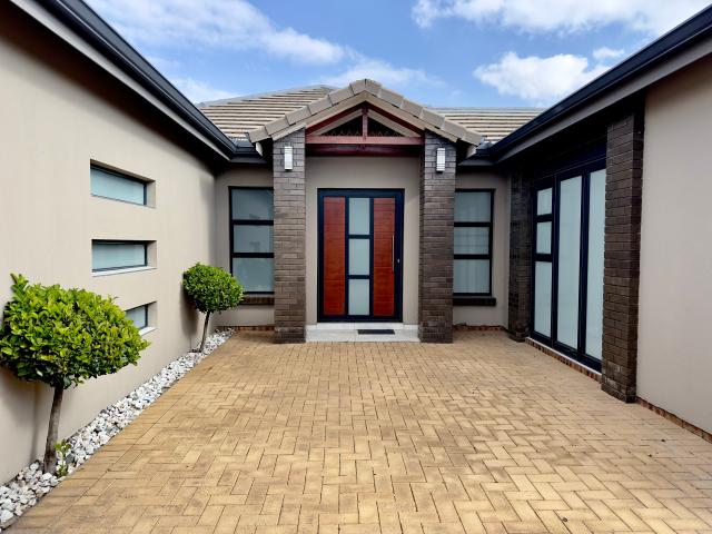 House for sale in Gert Sibande, Mpumalanga