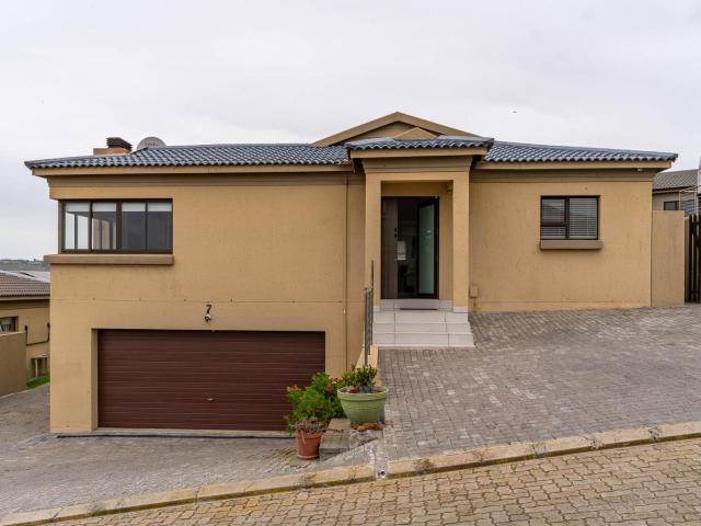 House for sale in Groot Brak Rivier, Western Cape