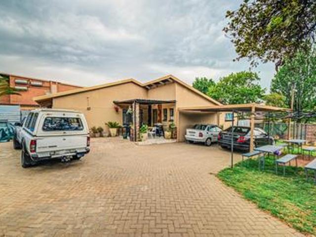 House for sale in Edenvale