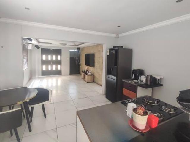 House for rent in Seaview, Kwazulu-natal