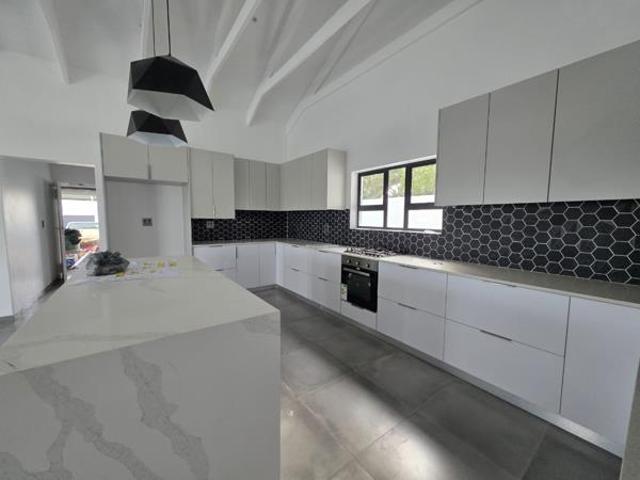 House for sale in Western Cape