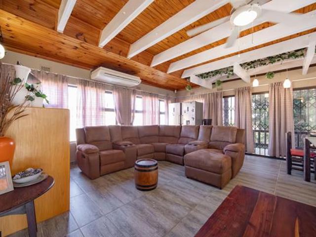 House for sale in Ugu District Municipality, Kwazulu-natal