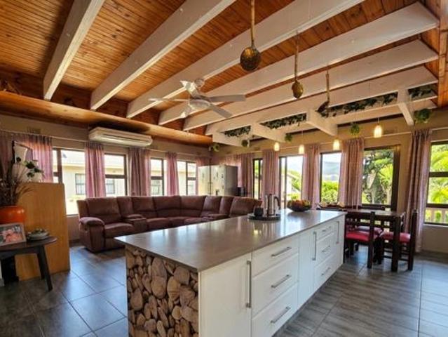 House for sale in Ugu District Municipality, Kwazulu-natal