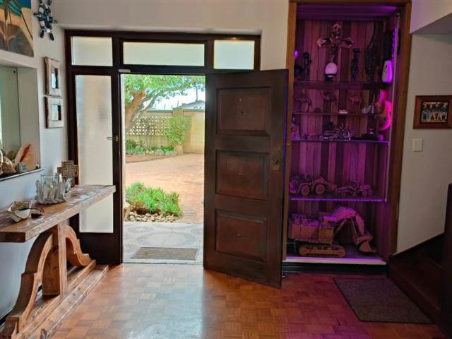 House for sale in Ugu District Municipality, Kwazulu-natal