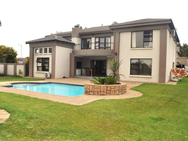 House for rent in Waterkloof, Gauteng