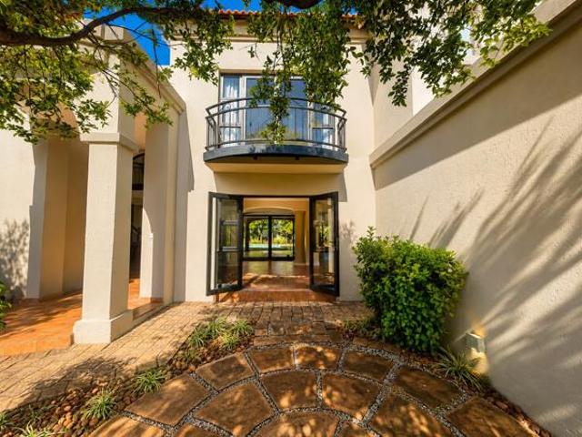 House for rent in Waterkloof, Gauteng