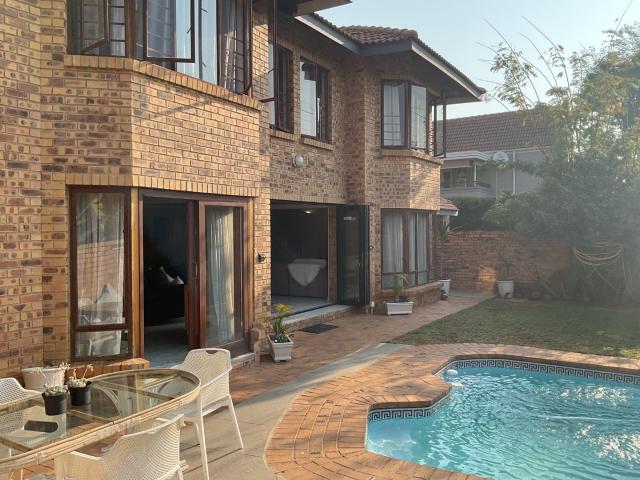 House for rent in Waterkloof, Gauteng
