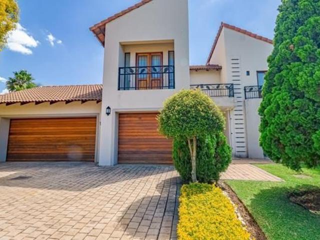 House for rent in Waterkloof, Gauteng
