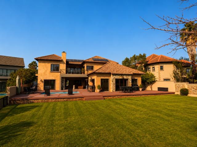 House for sale in Waterkloof, Gauteng
