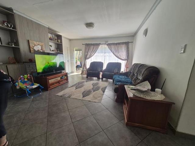 House for sale in West Rand Garden estates, Westonaria Local Municipality