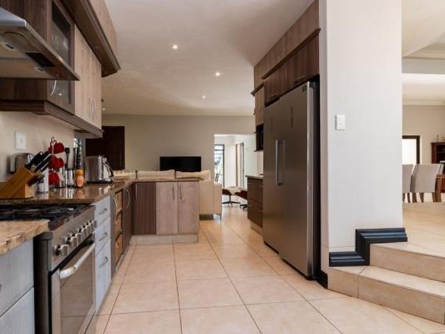 House for sale in Princess Grant, Kwazulu-natal